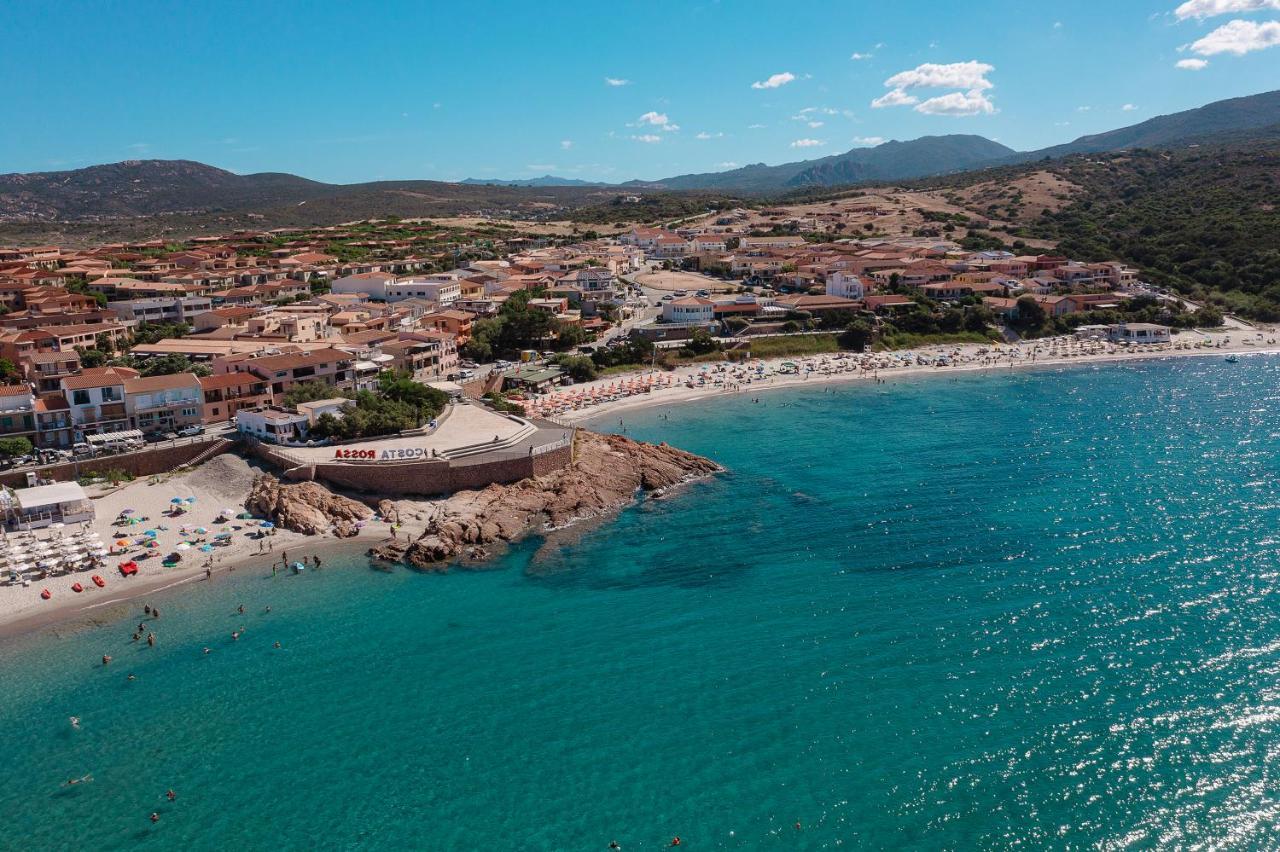 Rocce Rosse Sardinia Aparthotel อิโซลา โรสซา ภายนอก รูปภาพ