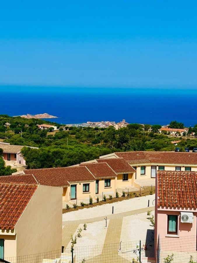 Rocce Rosse Sardinia Aparthotel อิโซลา โรสซา ภายนอก รูปภาพ